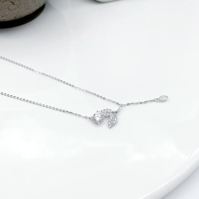 Moissanite 925 Silver Leaf Pendant Collarbone Necklace for Women