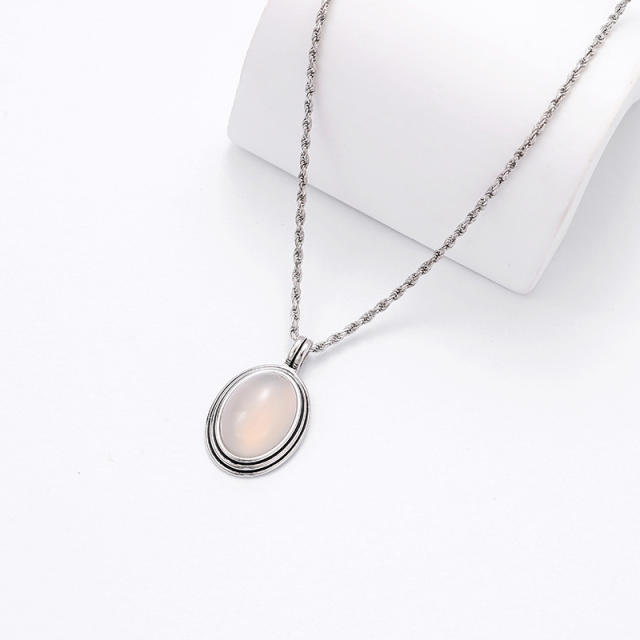 925 Silver French Vintage European and American Style Agate Necklace, Light Luxury, Minimalist, Oval Pendant