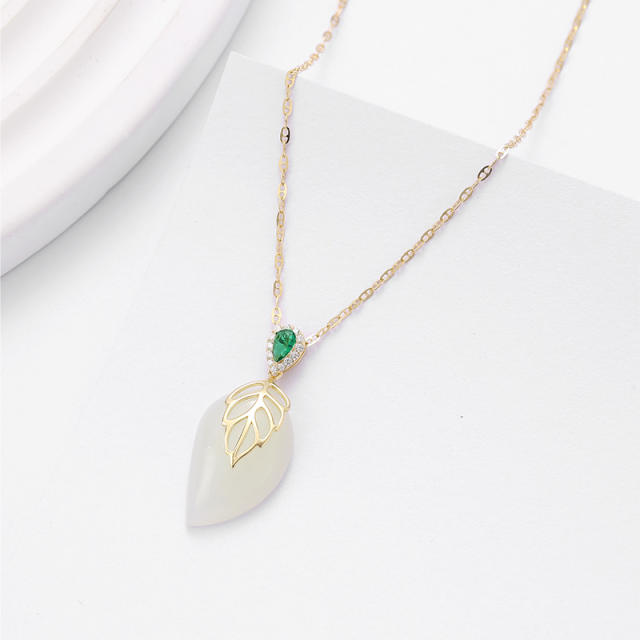 Hetian Jade 925 Silver Leaf Necklace, elegant and luxurious
