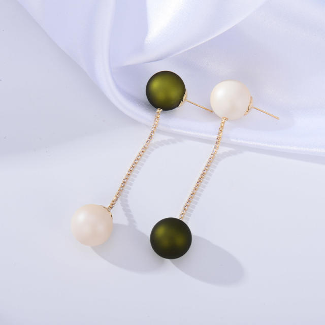 Long Vintage Elegant Color-Block Pearl Stud Earrings with Diamond Accents for Women