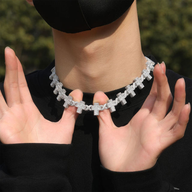 Fashion zirconia cross chain necklace