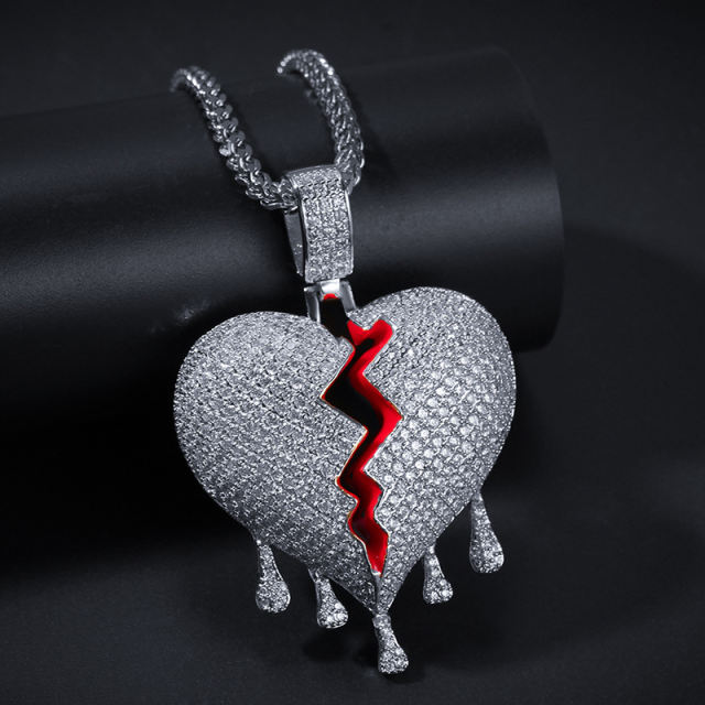 Women's zirconia oil broken heart pendant