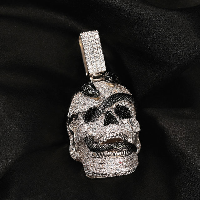 Hip hop zirconia coiled snake skull pendant
