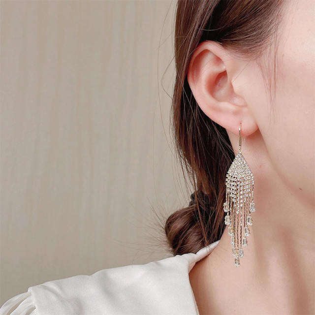 Trendy rhinestone tassel earrings