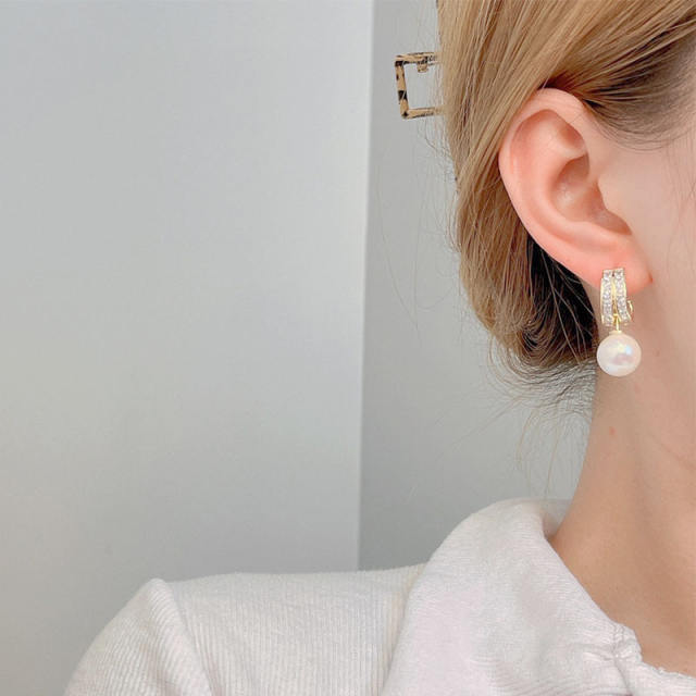 S925 silver needle pearl drop earrings